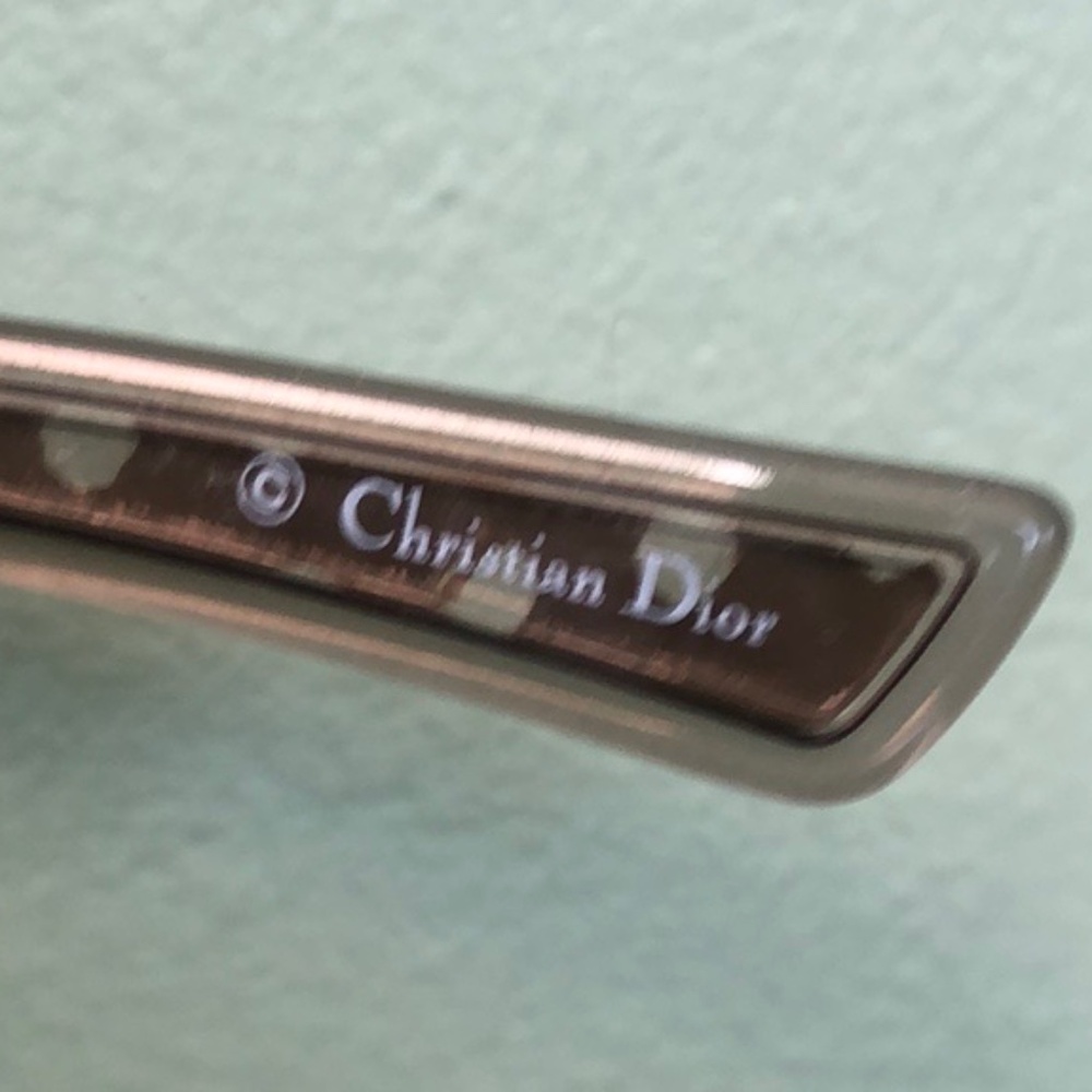 Christian Dior Authenticated Shield Sunglasses - Picture 7 of 9